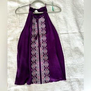 Women’s purple float tank